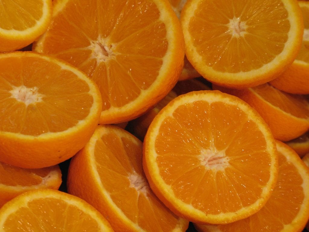 Naranjas cortadas