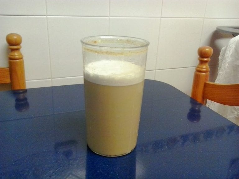 Preparado de enraizante natural listo para usar