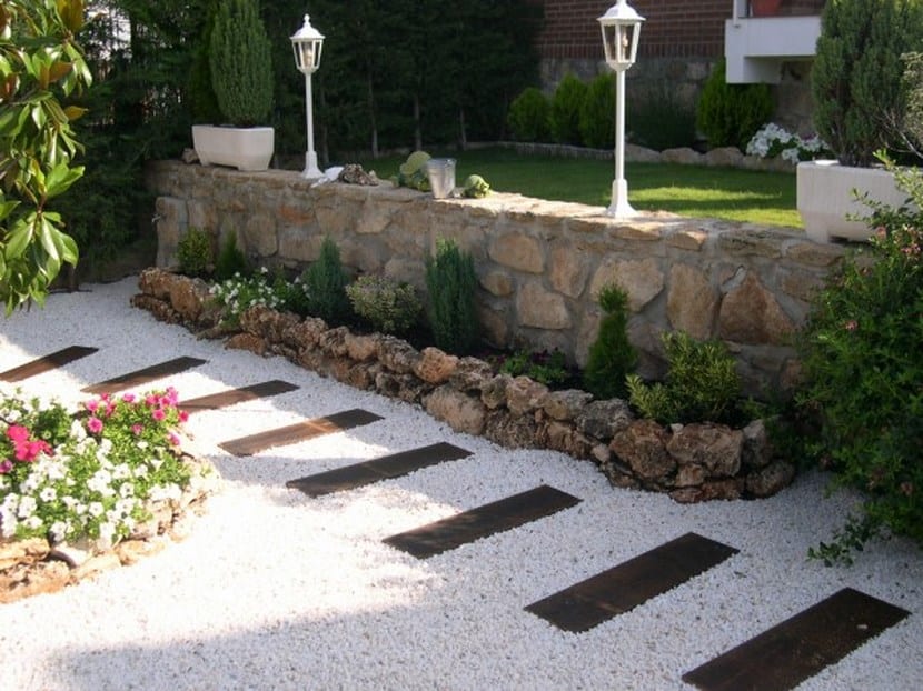 Senderos jardín