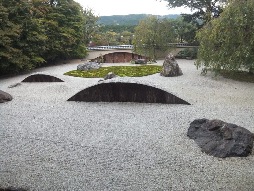 Jardín zen, un tipo de jardín minimalista
