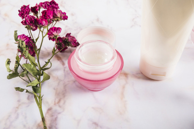 ¿Qué flores se usan para hacer
cosméticos?